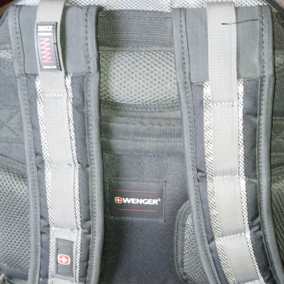 WENGER ULINE SWISS GEAR LAPTOP TRAVEL BACKPACK - Picture 13 of 16